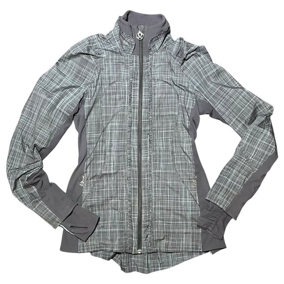 Lululemon Jacket Womens Sz 4 Gray Plaid Ruffle Pockets Logo Ahead Of The Curve - Picture 1 of 11
